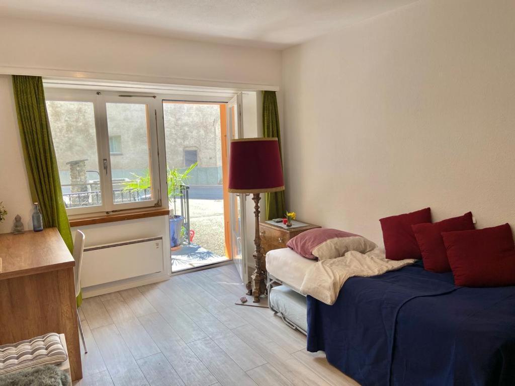 Chasa Sassalbo Bed & Breakfast Poschiavo Luaran gambar